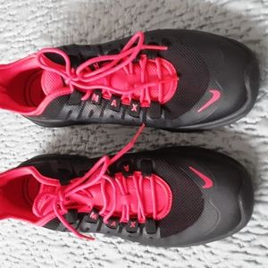 Nike Air Max Axis Athletic Shoes Orange Black  Mens 8